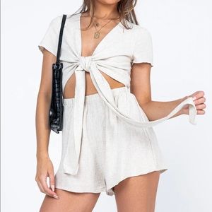 Princess Polly RAGNAR TIE FRONT ROMPER BEIGE Size 02